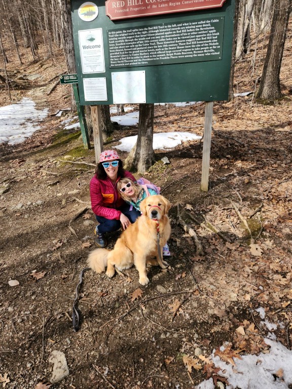 Lauren, Ceci and JoJo hiking together